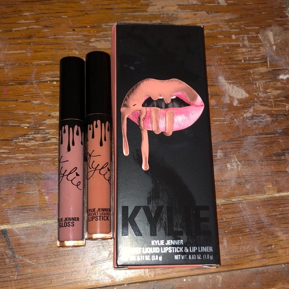 Kylie Jenner lip bundle